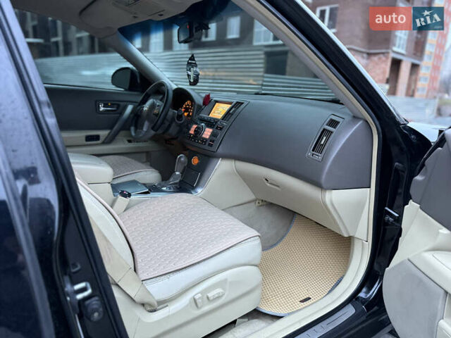 Чорний Інфініті FX 35, об'ємом двигуна 3.5 л та пробігом 177 тис. км за 8100 $, фото 46 на Automoto.ua