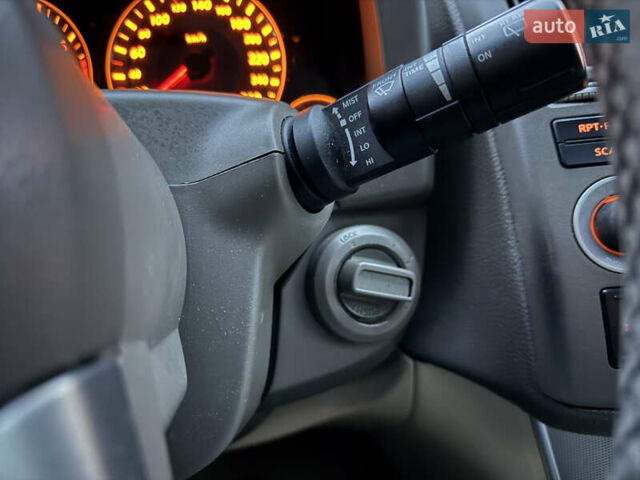 Чорний Інфініті FX 35, об'ємом двигуна 3.5 л та пробігом 177 тис. км за 8100 $, фото 24 на Automoto.ua