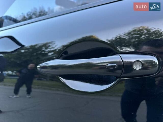 Черный Инфинити FX 35, объемом двигателя 0 л и пробегом 222 тыс. км за 11200 $, фото 37 на Automoto.ua