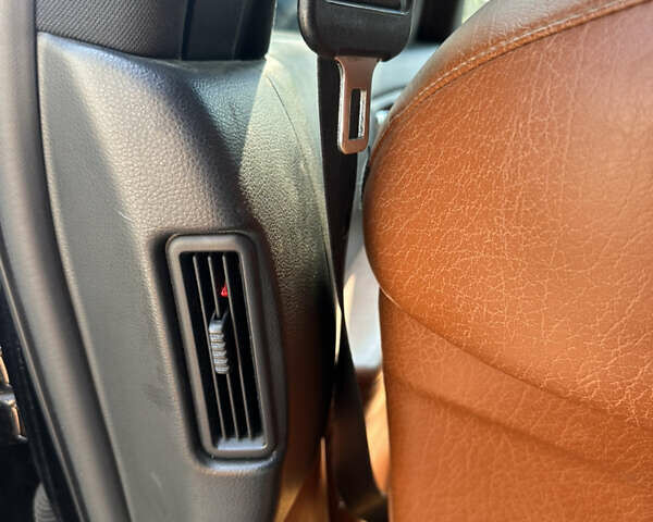 Черный Инфинити FX 35, объемом двигателя 3.5 л и пробегом 334 тыс. км за 9000 $, фото 22 на Automoto.ua