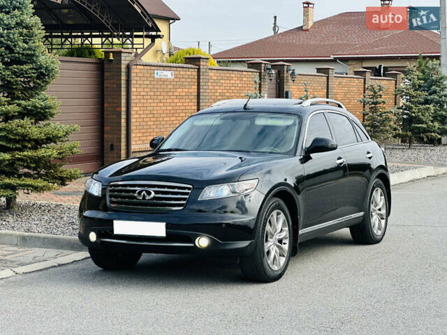 Черный Инфинити FX 35, объемом двигателя 3.5 л и пробегом 139 тыс. км за 9600 $, фото 6 на Automoto.ua