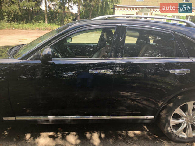 Черный Инфинити FX 35, объемом двигателя 3.5 л и пробегом 270 тыс. км за 9900 $, фото 2 на Automoto.ua