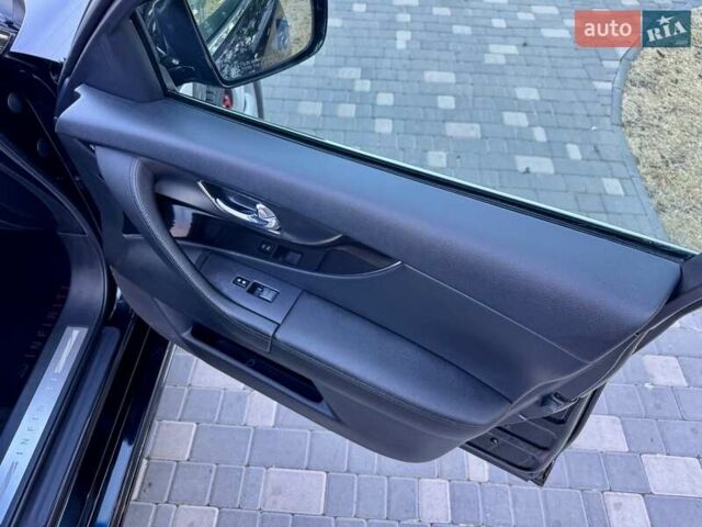 Черный Инфинити FX 35, объемом двигателя 3.5 л и пробегом 221 тыс. км за 11999 $, фото 46 на Automoto.ua