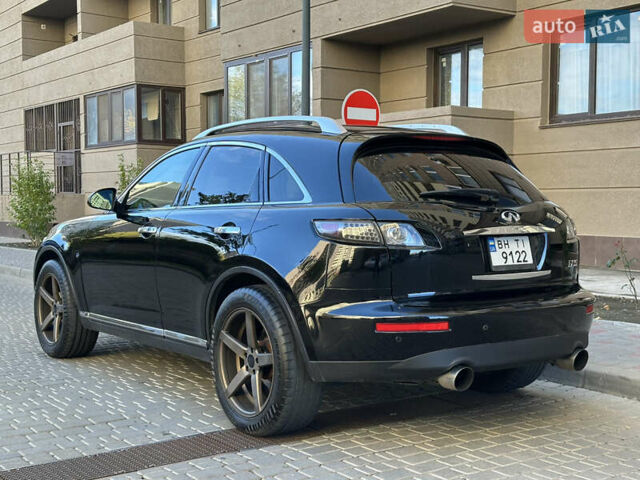 Черный Инфинити FX 35, объемом двигателя 3.5 л и пробегом 253 тыс. км за 8700 $, фото 8 на Automoto.ua