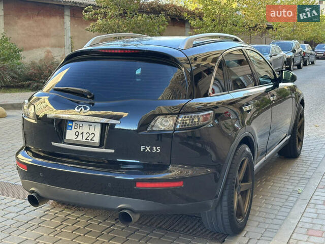 Черный Инфинити FX 35, объемом двигателя 3.5 л и пробегом 253 тыс. км за 8700 $, фото 12 на Automoto.ua