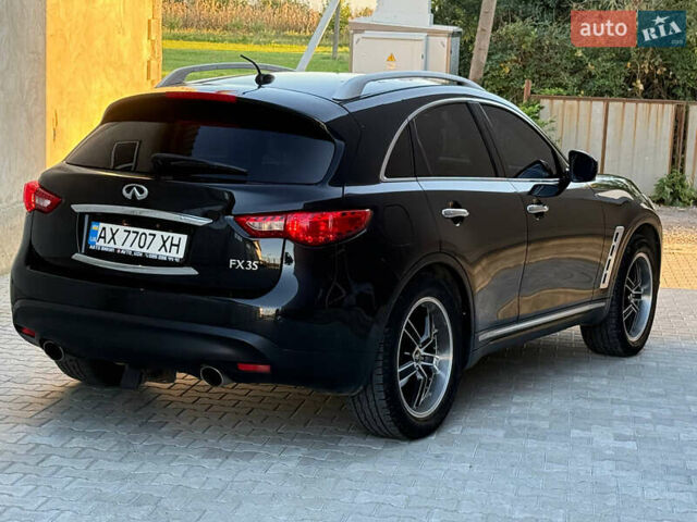 Черный Инфинити FX 35, объемом двигателя 3.5 л и пробегом 171 тыс. км за 10300 $, фото 2 на Automoto.ua