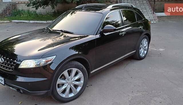 Черный Инфинити FX 35, объемом двигателя 3.5 л и пробегом 201 тыс. км за 11850 $, фото 25 на Automoto.ua