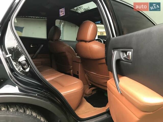 Черный Инфинити FX 35, объемом двигателя 3.5 л и пробегом 201 тыс. км за 11850 $, фото 9 на Automoto.ua