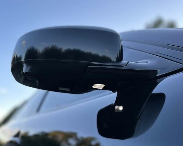 Черный Инфинити FX 35, объемом двигателя 0 л и пробегом 222 тыс. км за 11200 $, фото 7 на Automoto.ua