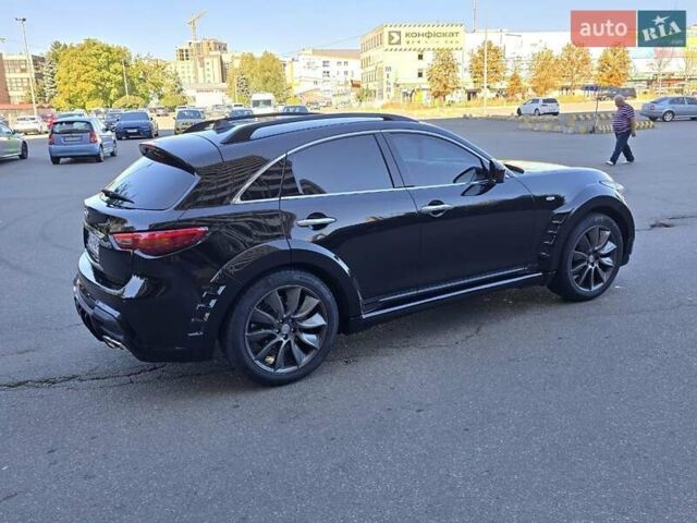 Черный Инфинити FX 35, объемом двигателя 3.5 л и пробегом 178 тыс. км за 14400 $, фото 8 на Automoto.ua