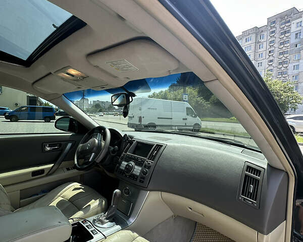 Чорний Інфініті FX 35, об'ємом двигуна 3.5 л та пробігом 170 тис. км за 9750 $, фото 12 на Automoto.ua