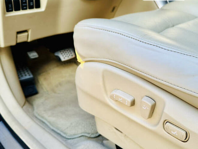 Черный Инфинити FX 35, объемом двигателя 3.5 л и пробегом 139 тыс. км за 9600 $, фото 7 на Automoto.ua