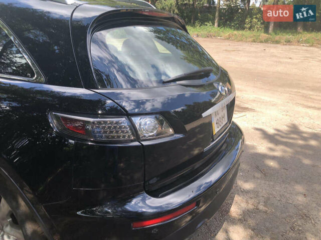 Черный Инфинити FX 35, объемом двигателя 3.5 л и пробегом 270 тыс. км за 9900 $, фото 8 на Automoto.ua