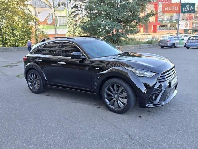 Черный Инфинити FX 35, объемом двигателя 3.5 л и пробегом 178 тыс. км за 14400 $, фото 9 на Automoto.ua