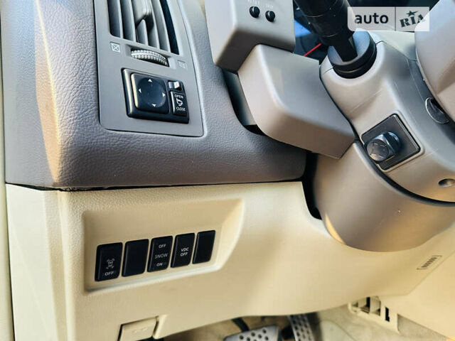 Черный Инфинити FX 35, объемом двигателя 3.5 л и пробегом 139 тыс. км за 9600 $, фото 32 на Automoto.ua