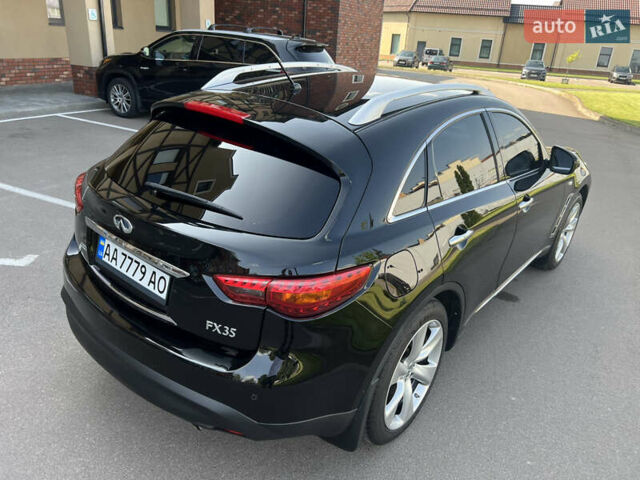 Чорний Інфініті FX 35, об'ємом двигуна 3.5 л та пробігом 192 тис. км за 13600 $, фото 12 на Automoto.ua