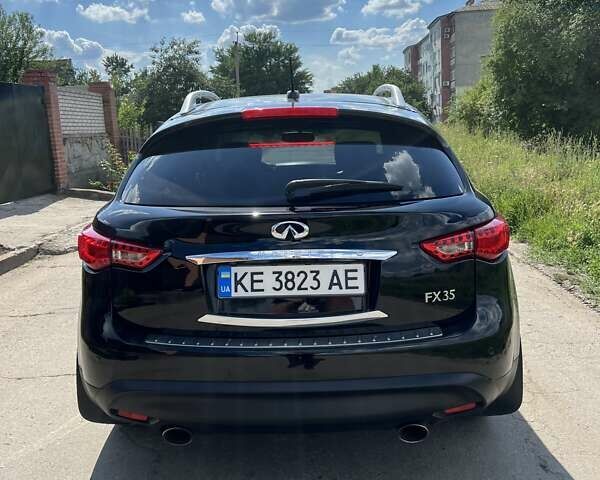 Чорний Інфініті FX 35, об'ємом двигуна 3.5 л та пробігом 90 тис. км за 13999 $, фото 2 на Automoto.ua