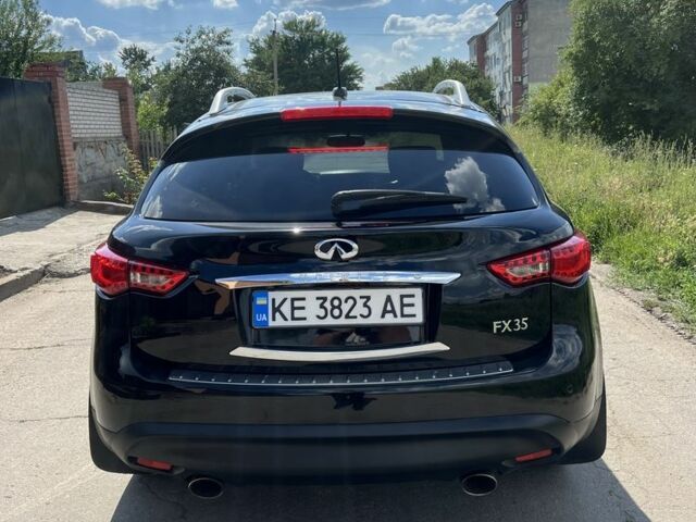Чорний Інфініті FX 35, об'ємом двигуна 3.5 л та пробігом 115 тис. км за 13500 $, фото 3 на Automoto.ua