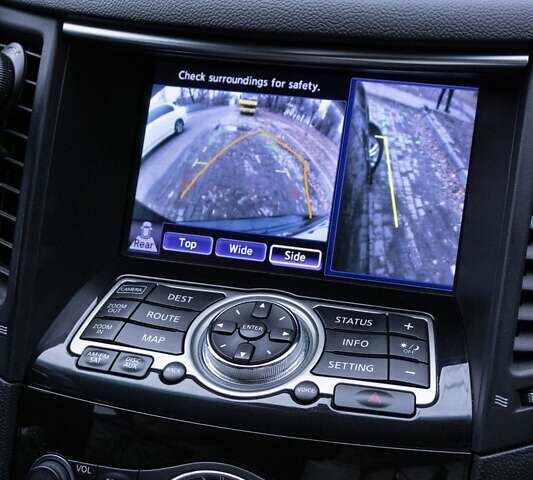 Черный Инфинити FX 35, объемом двигателя 3.5 л и пробегом 256 тыс. км за 13900 $, фото 31 на Automoto.ua