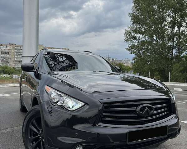Черный Инфинити FX 35, объемом двигателя 3.5 л и пробегом 133 тыс. км за 16333 $, фото 1 на Automoto.ua