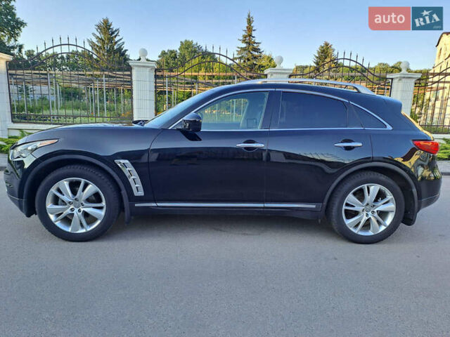 Черный Инфинити FX 35, объемом двигателя 3.5 л и пробегом 182 тыс. км за 15000 $, фото 1 на Automoto.ua