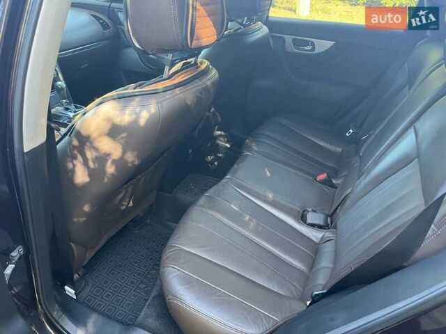 Фіолетовий Інфініті FX 35, об'ємом двигуна 3.5 л та пробігом 213 тис. км за 13500 $, фото 7 на Automoto.ua