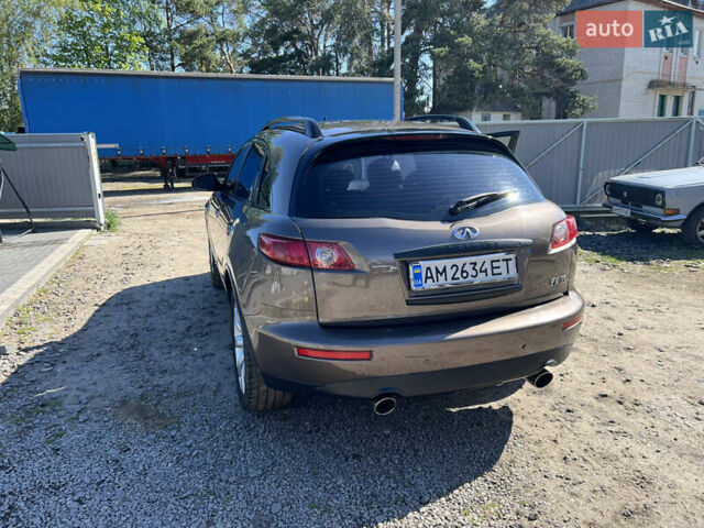 Коричневый Инфинити FX 35, объемом двигателя 3.5 л и пробегом 315 тыс. км за 7500 $, фото 8 на Automoto.ua