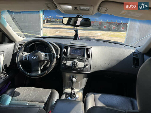 Коричневый Инфинити FX 35, объемом двигателя 3.5 л и пробегом 315 тыс. км за 7500 $, фото 3 на Automoto.ua