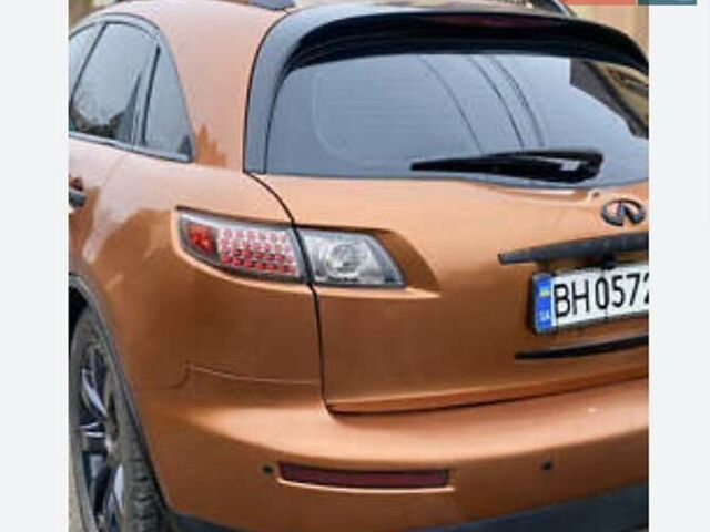 Коричневый Инфинити FX 35, объемом двигателя 3.5 л и пробегом 181 тыс. км за 10000 $, фото 2 на Automoto.ua