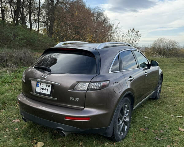 Коричневый Инфинити FX 35, объемом двигателя 3.5 л и пробегом 240 тыс. км за 9500 $, фото 3 на Automoto.ua