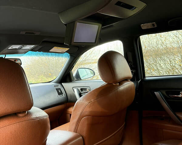 Коричневый Инфинити FX 35, объемом двигателя 3.5 л и пробегом 240 тыс. км за 9500 $, фото 12 на Automoto.ua