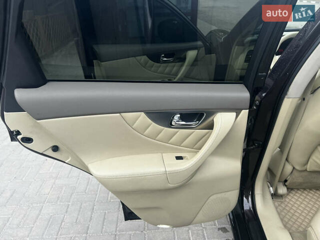 Коричневый Инфинити FX 35, объемом двигателя 3.5 л и пробегом 200 тыс. км за 17900 $, фото 18 на Automoto.ua