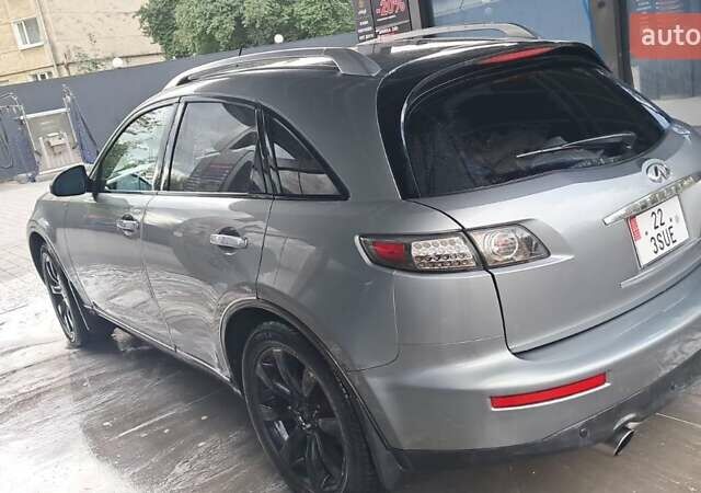 Инфинити FX 35, объемом двигателя 3.5 л и пробегом 171 тыс. км за 5000 $, фото 4 на Automoto.ua