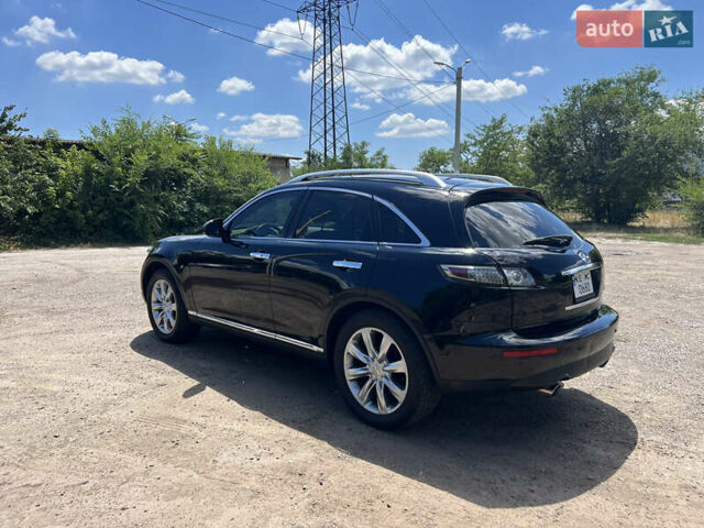 Інфініті FX 35, об'ємом двигуна 3.5 л та пробігом 130 тис. км за 12500 $, фото 4 на Automoto.ua