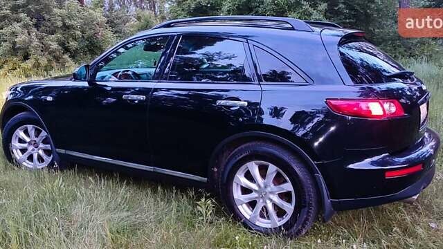 Інфініті FX 35, об'ємом двигуна 3.5 л та пробігом 200 тис. км за 10700 $, фото 5 на Automoto.ua