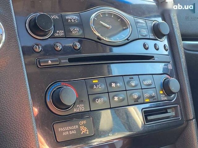 Інфініті FX 35, об'ємом двигуна 0 л та пробігом 168 тис. км за 13490 $, фото 18 на Automoto.ua
