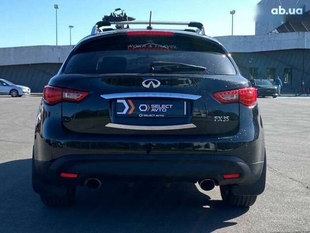 Інфініті FX 35, об'ємом двигуна 0 л та пробігом 168 тис. км за 13490 $, фото 3 на Automoto.ua