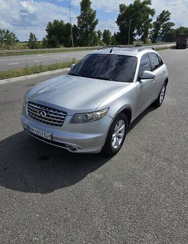 Серый Инфинити FX 35, объемом двигателя 3.5 л и пробегом 328 тыс. км за 8000 $, фото 9 на Automoto.ua