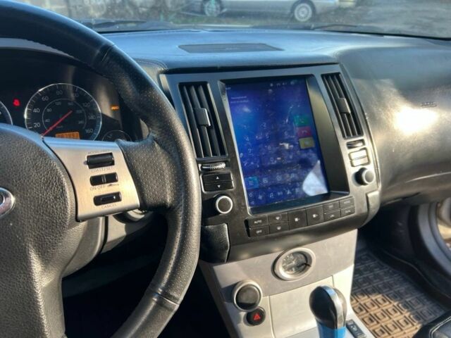 Серый Инфинити FX 35, объемом двигателя 3.5 л и пробегом 285 тыс. км за 5500 $, фото 5 на Automoto.ua