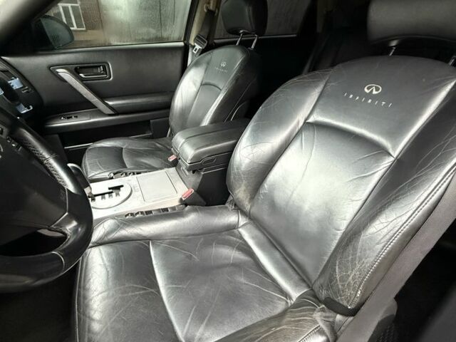 Сірий Інфініті FX 35, об'ємом двигуна 3.5 л та пробігом 179 тис. км за 6700 $, фото 5 на Automoto.ua