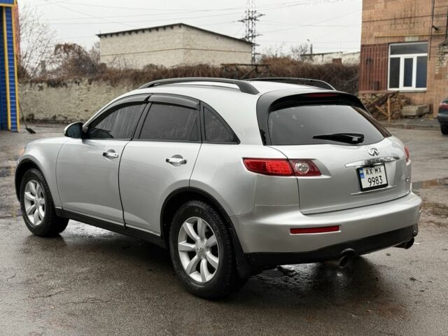 Сірий Інфініті FX 35, об'ємом двигуна 3.5 л та пробігом 179 тис. км за 6700 $, фото 1 на Automoto.ua