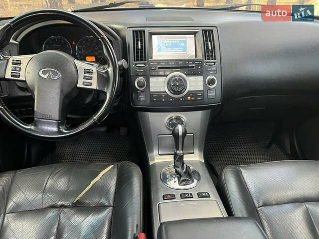 Сірий Інфініті FX 35, об'ємом двигуна 3.5 л та пробігом 218 тис. км за 7100 $, фото 7 на Automoto.ua