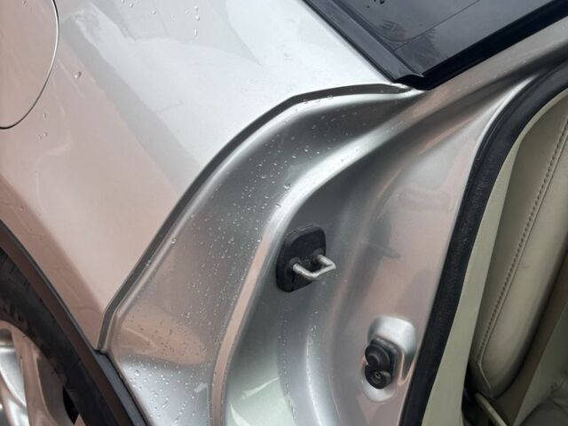 Сірий Інфініті FX 35, об'ємом двигуна 3.5 л та пробігом 141 тис. км за 8200 $, фото 5 на Automoto.ua