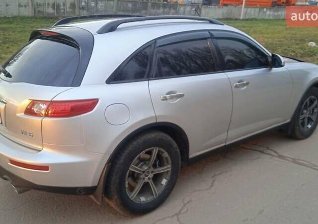 Серый Инфинити FX 35, объемом двигателя 3.5 л и пробегом 280 тыс. км за 8000 $, фото 4 на Automoto.ua