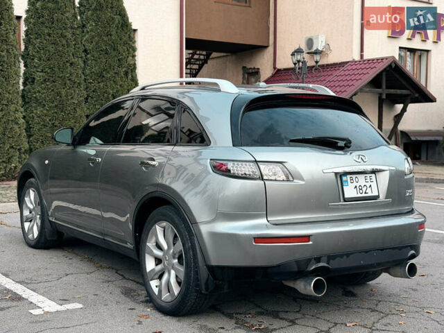 Серый Инфинити FX 35, объемом двигателя 3.5 л и пробегом 185 тыс. км за 7950 $, фото 12 на Automoto.ua