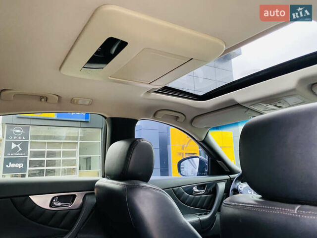 Серый Инфинити FX 35, объемом двигателя 3.5 л и пробегом 257 тыс. км за 11999 $, фото 22 на Automoto.ua