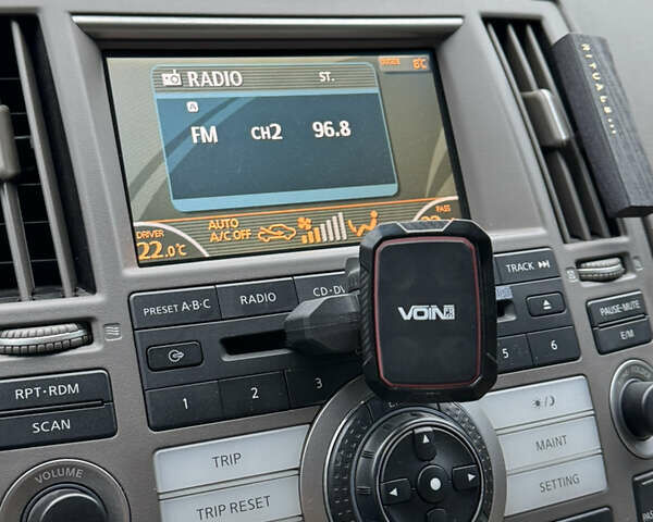 Серый Инфинити FX 35, объемом двигателя 3.5 л и пробегом 128 тыс. км за 10700 $, фото 33 на Automoto.ua