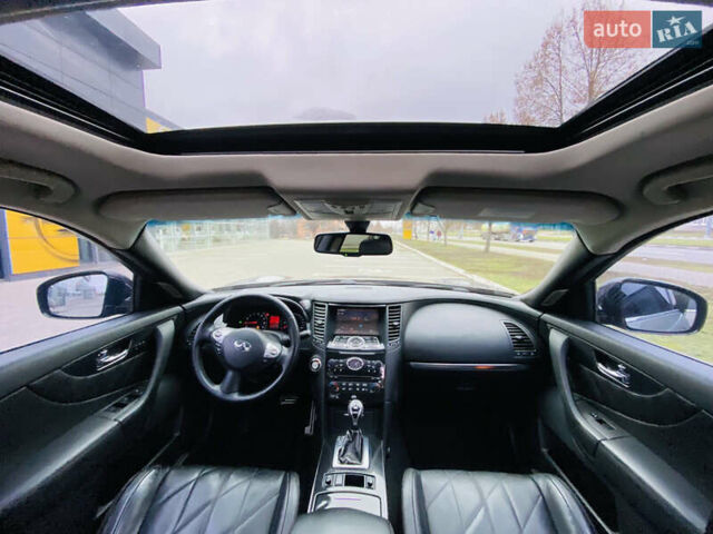 Серый Инфинити FX 35, объемом двигателя 3.5 л и пробегом 257 тыс. км за 11999 $, фото 23 на Automoto.ua