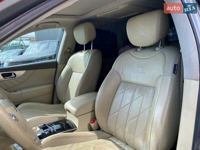 Сірий Інфініті FX 35, об'ємом двигуна 3.5 л та пробігом 101 тис. км за 13500 $, фото 21 на Automoto.ua