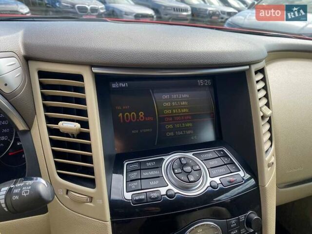Сірий Інфініті FX 35, об'ємом двигуна 3.5 л та пробігом 101 тис. км за 13500 $, фото 16 на Automoto.ua
